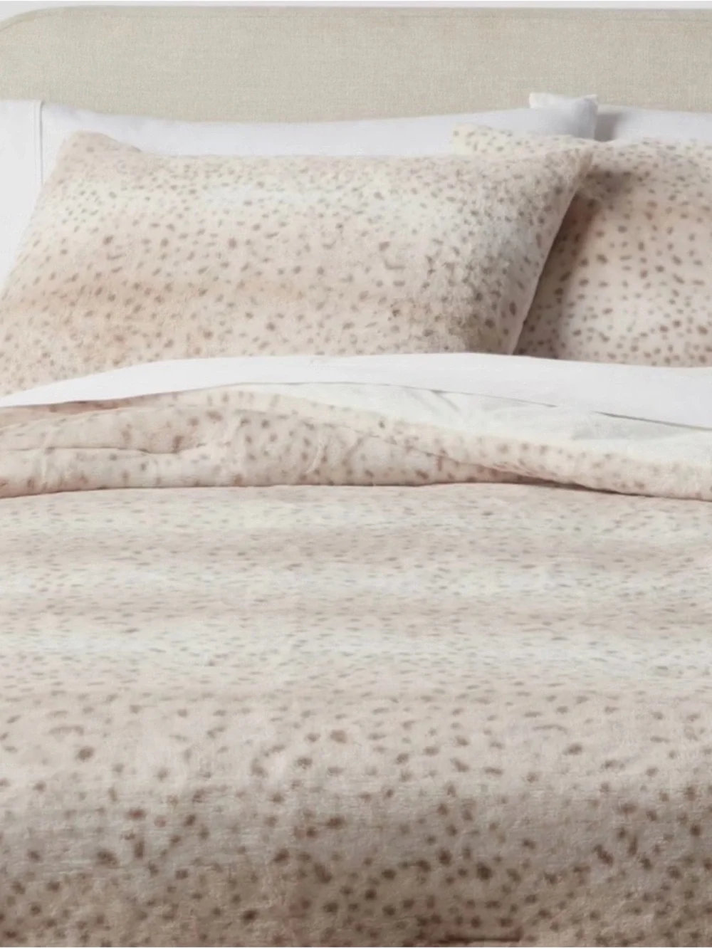 Queen size faux fur comforter with shams